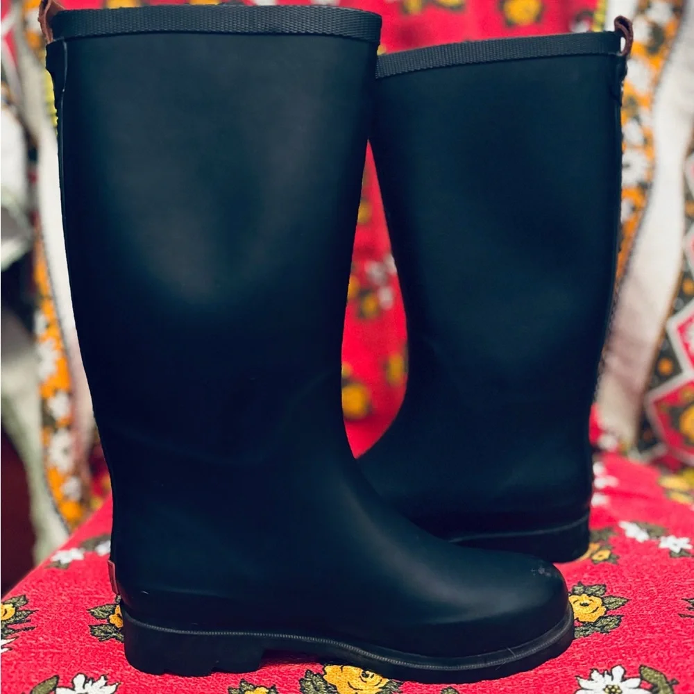 Chooka Black Rubber Rain Boots with Brown Straps - Picture 6 of 7